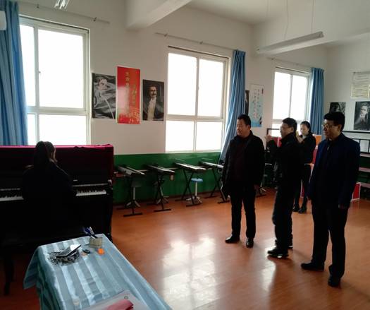 2018-11-14 大红鹰会员登录中心去东党初级中学扶贫收条IMG_20181114_120905